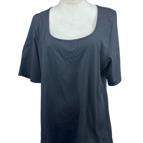 NWT Torrid scoop neck sculpting knit deep black top size 3-3X/22-24 - Picture 2 of 10